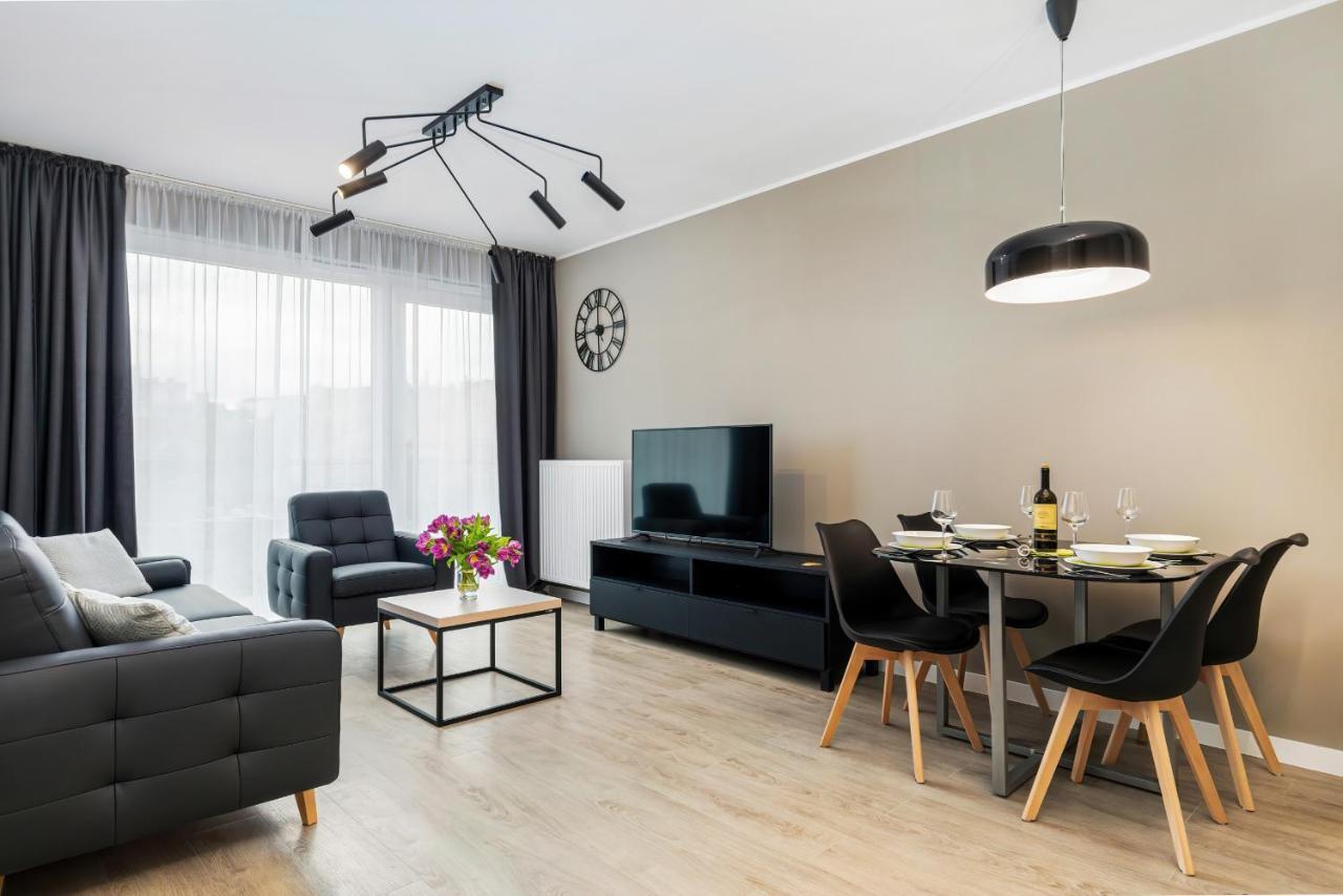 Modern City Center Apartments By Noclegi Renters ポズナン エクステリア 写真