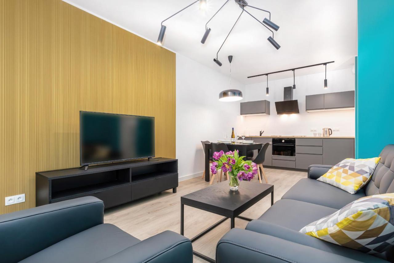 Modern City Center Apartments By Noclegi Renters ポズナン エクステリア 写真