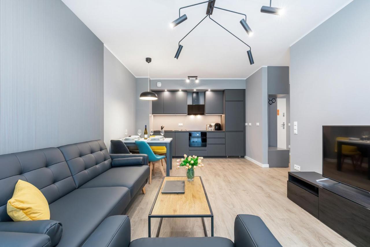 Modern City Center Apartments By Noclegi Renters ポズナン エクステリア 写真
