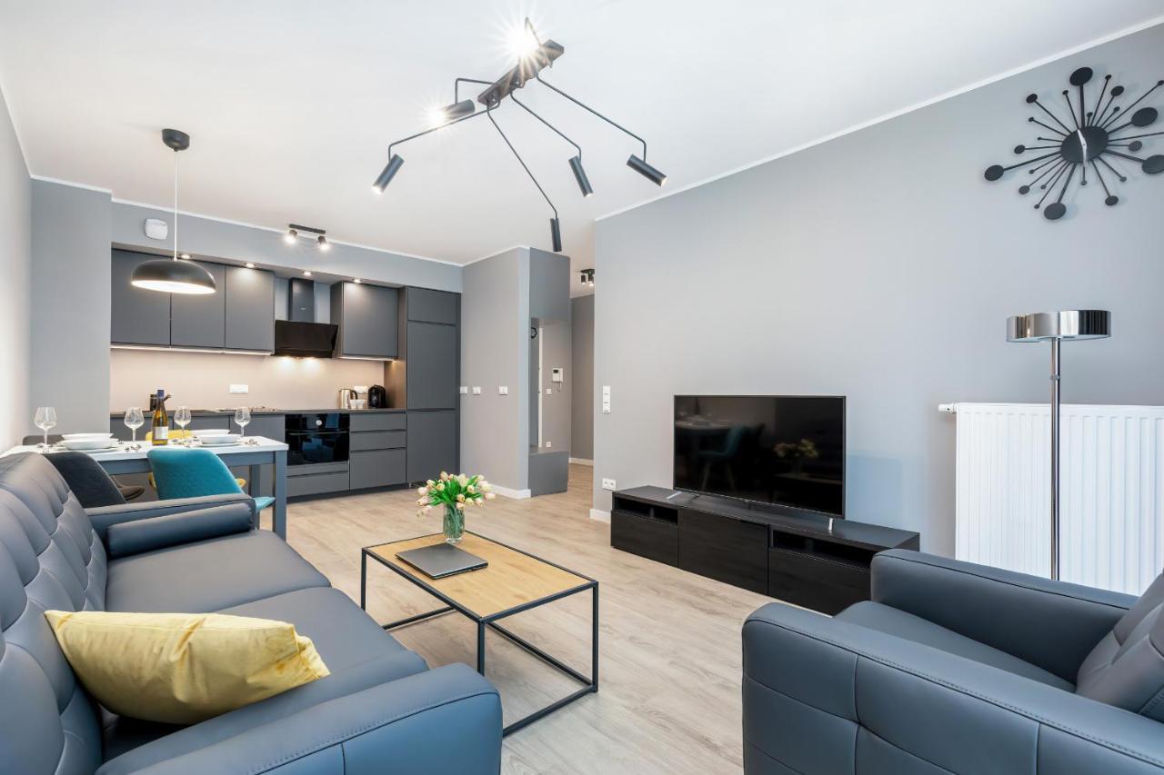 Modern City Center Apartments By Noclegi Renters ポズナン エクステリア 写真