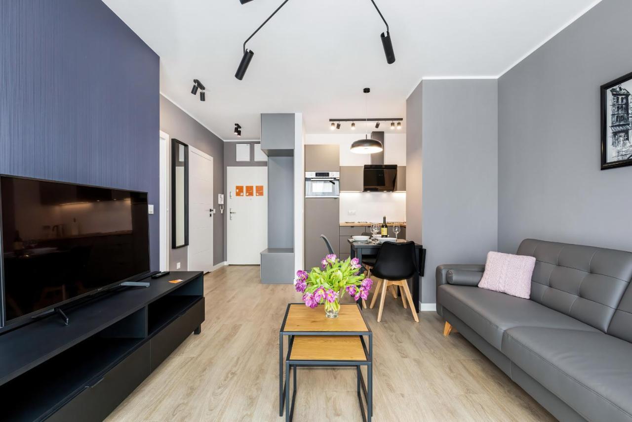 Modern City Center Apartments By Noclegi Renters ポズナン エクステリア 写真